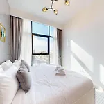 Primestay - Azizi Riviera 47 - 1Br - Al Meydan